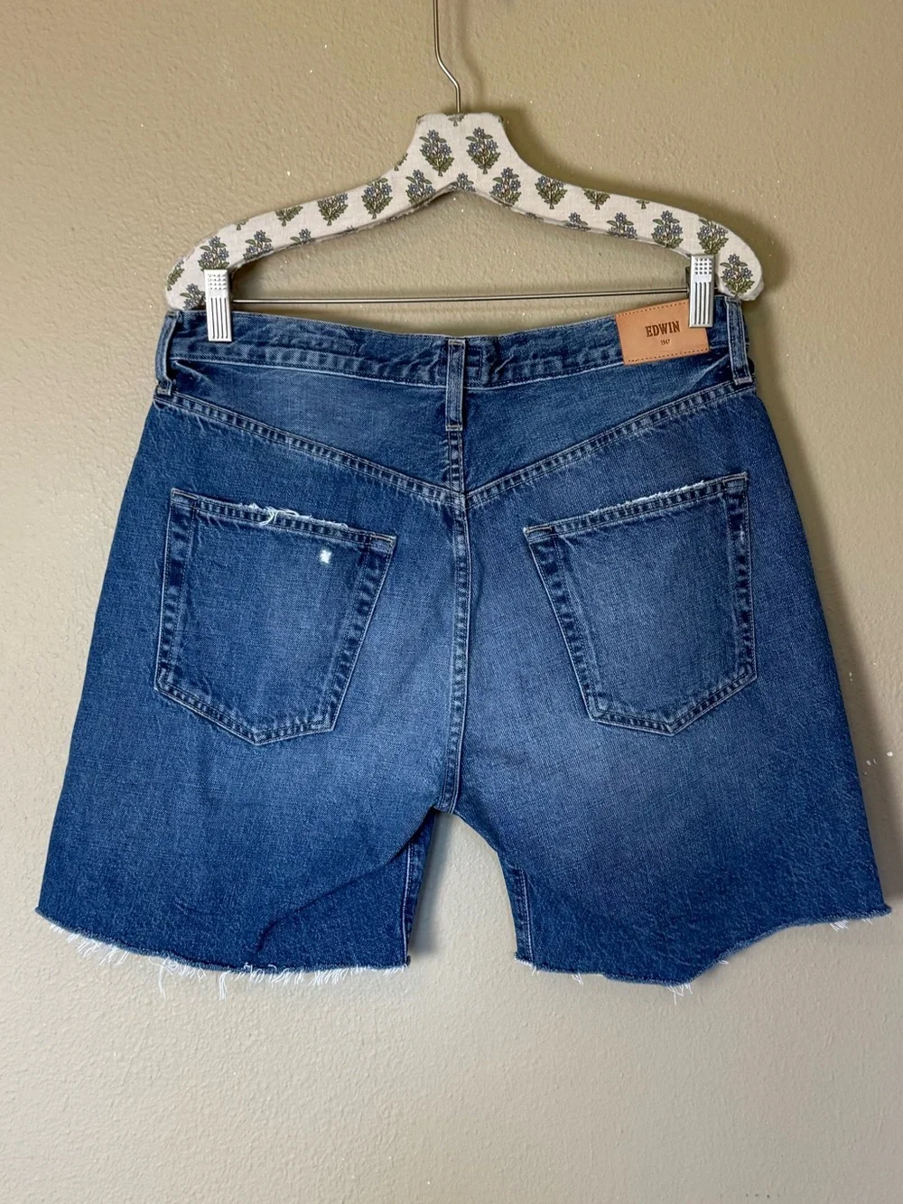 Edwin Light Blue Denim Cai Bermuda Shorts NWT Size 30 - Picture 3 of 7